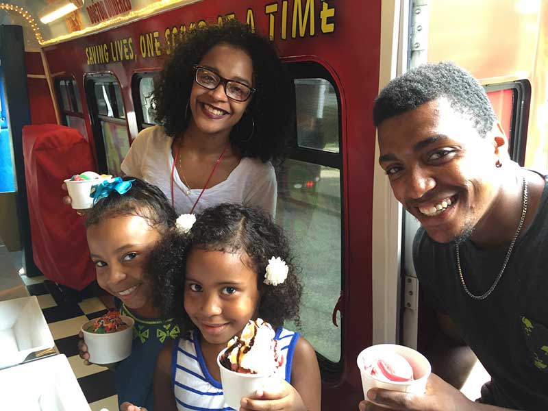 Ice Cream Treats with the Family in the Catering Truck Ice Cream Treats with the Family in the Catering Truck