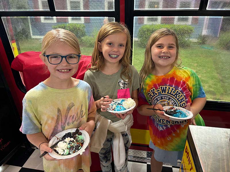 Kids Eating Ice Cream Southern NH & Boston North MA School Event